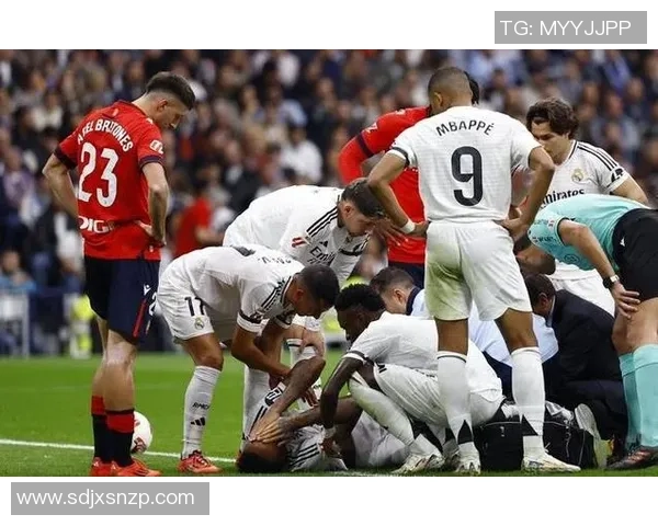 皇马与塞维利亚激战在即12月9日巅峰对决引发球迷热议